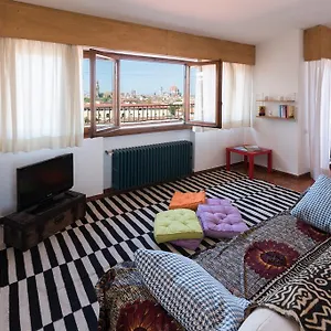 https://lungarno-penthouse.it-tuscanyhotel.com