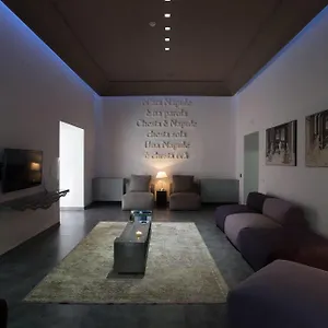 Hotel Santa Brigida, Neapel